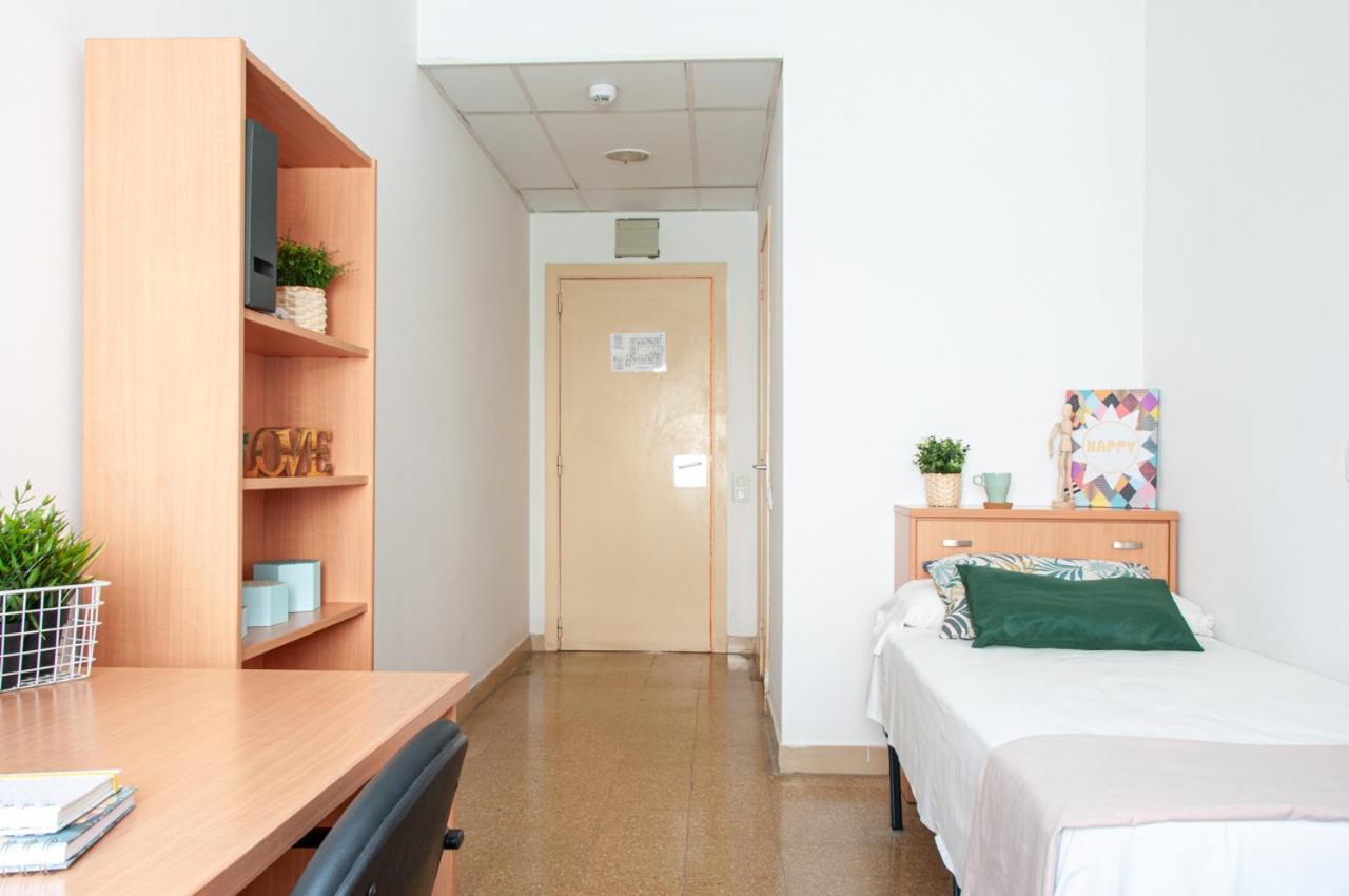 Residencia Universitaria Resa Sant Jordi Tarragona Zewnętrze zdjęcie